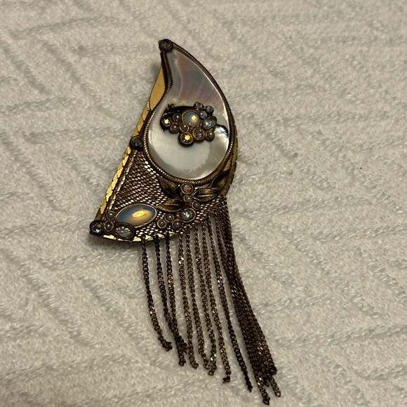 Marena Handmade brooch/pendant